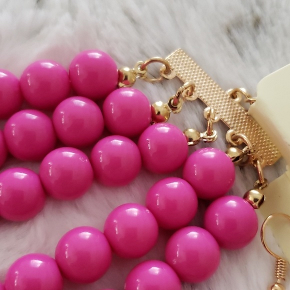 *LAST 1*Bubbly Pink Bundle Necklace & Earring Set - Picture 4 of 7